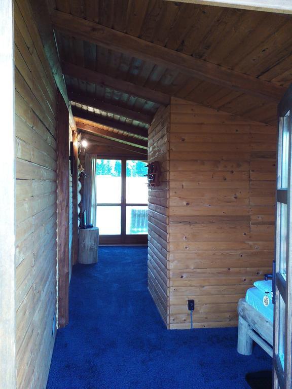 בית הארחה Sîmbăta de Sus 	Casa Muntelui - Sambata חדר תמונה
